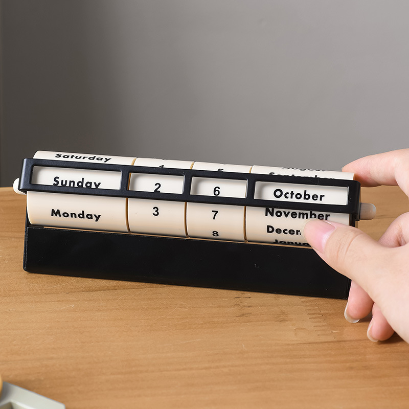 Desk Setup Gadgets - 1pcs Creative Perpetual Calendar Rotating Wheel