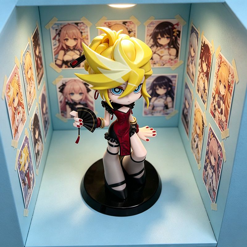 12CM Kawaii Girl Table ornamen - Desk Setup Girl recension och pris