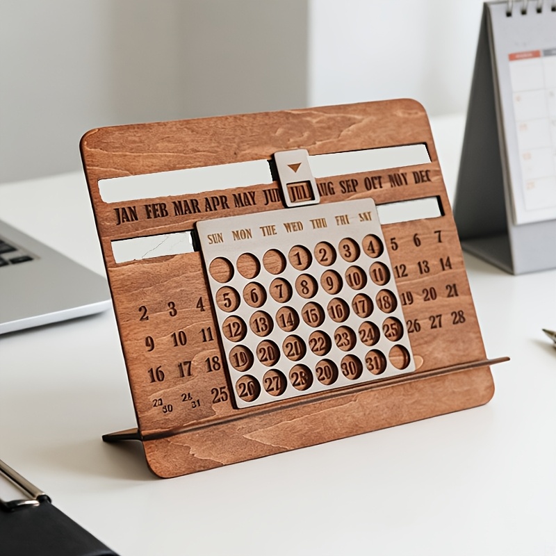 Wooden Perpetual Calendar with - Desk Setup Gadgets recension och pris